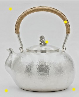 Fine silver tea kettle with lion feature £8000 Order number 248