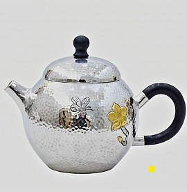 Fine sterling hammered silver teapot with embellishments £1008 order number 580